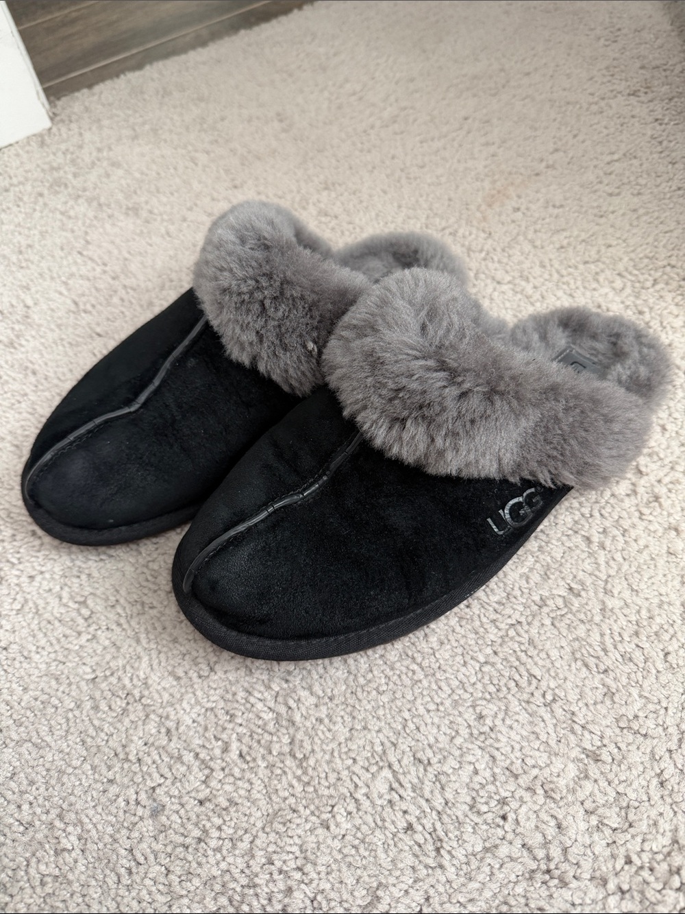 UGG Women’s Black Slippers with Grey Shearling